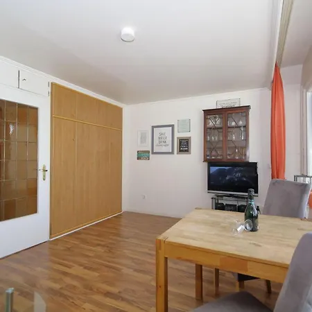 Haus-am-meer-162-wb *